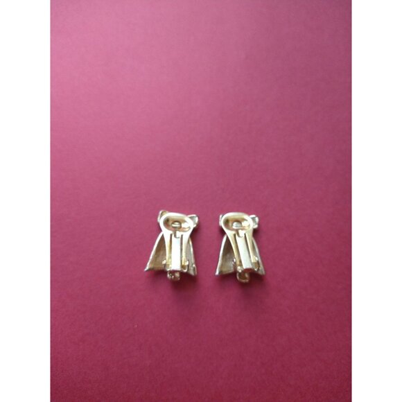 Vintage Christmas Bell Clip On Earrings Holiday Retro Estate Jewelry - Picture 5 of 8